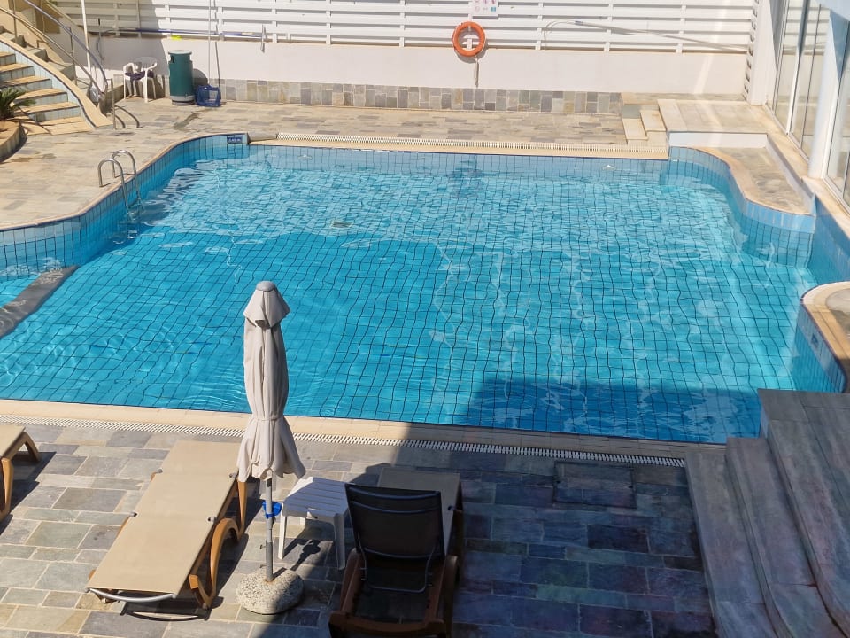 Pool The Golden Bay Beach Hotel