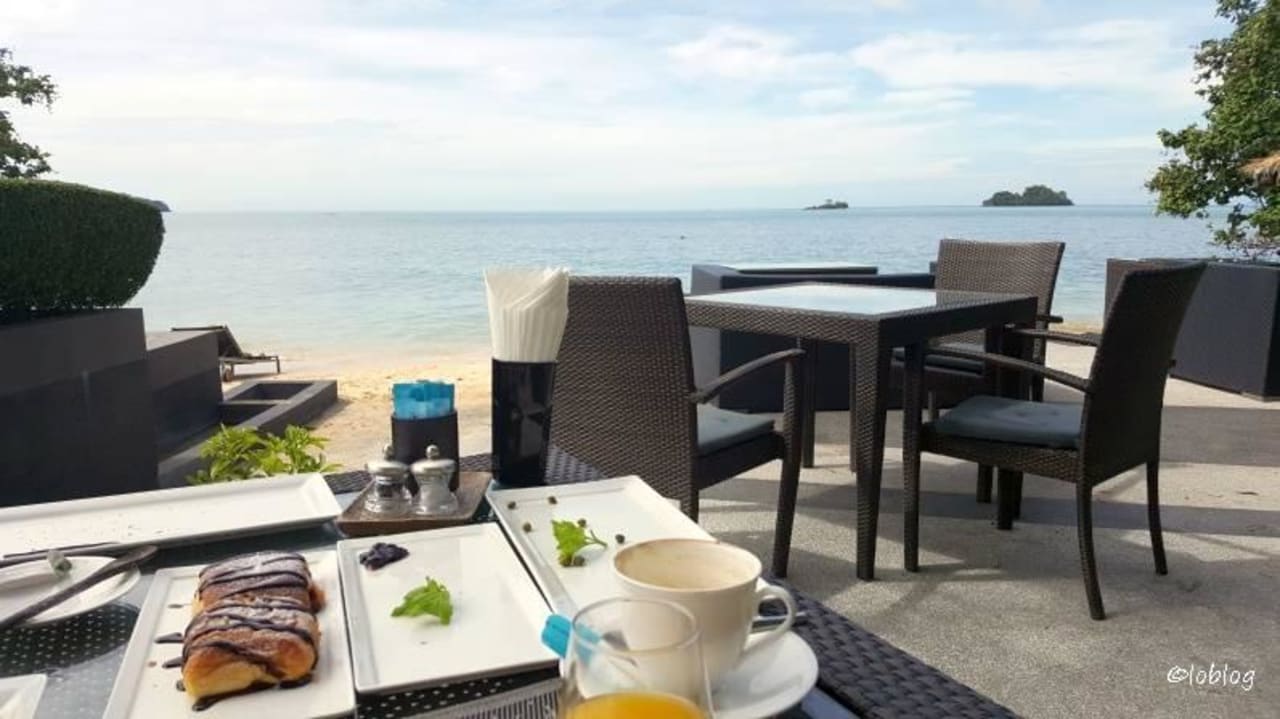 Frühstück Terrasse Hotel The Chill Koh Chang