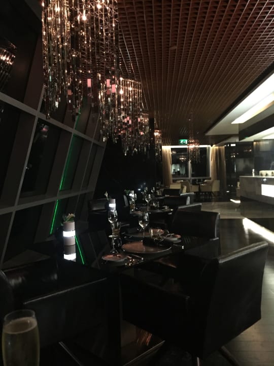 Das Restaurant in der 63 Etage Conrad Abu Dhabi Etihad Towers