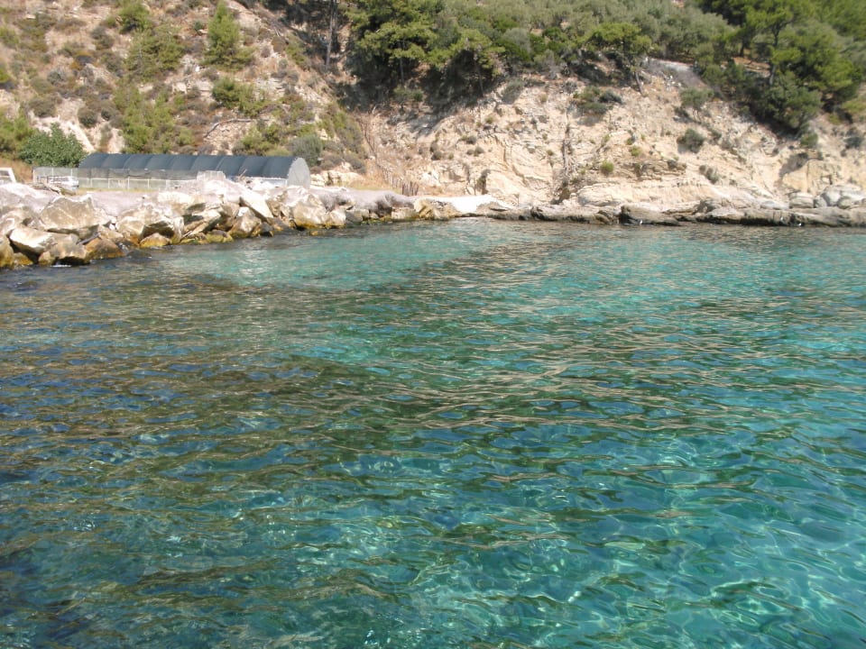 Bucht links Hotel Makryammos Bungalows