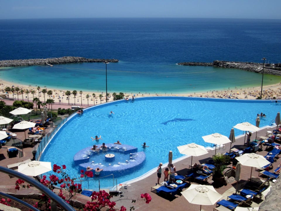Aussicht von der Außenterrasse Gloria Palace Royal Hotel & Spa