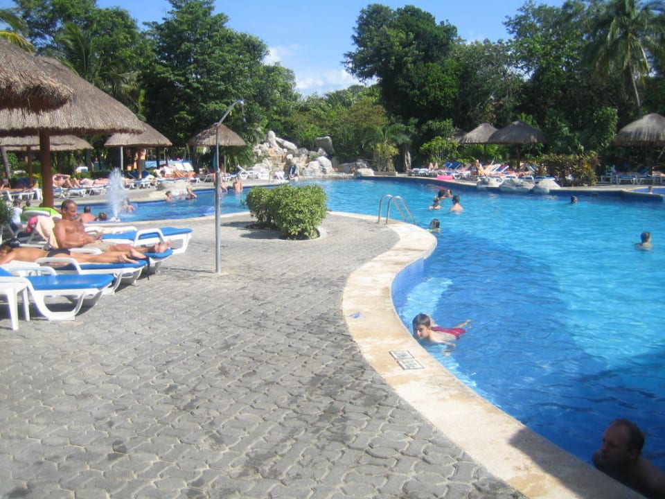 Poolanlage Hotel Riu Tequila