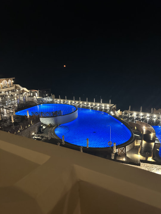 Außenansicht Hotel Kalithea Horizon Royal