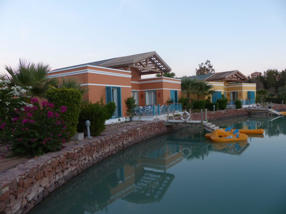 Blick zur Lagune von der Terrasse Mövenpick Resort & Spa El Gouna