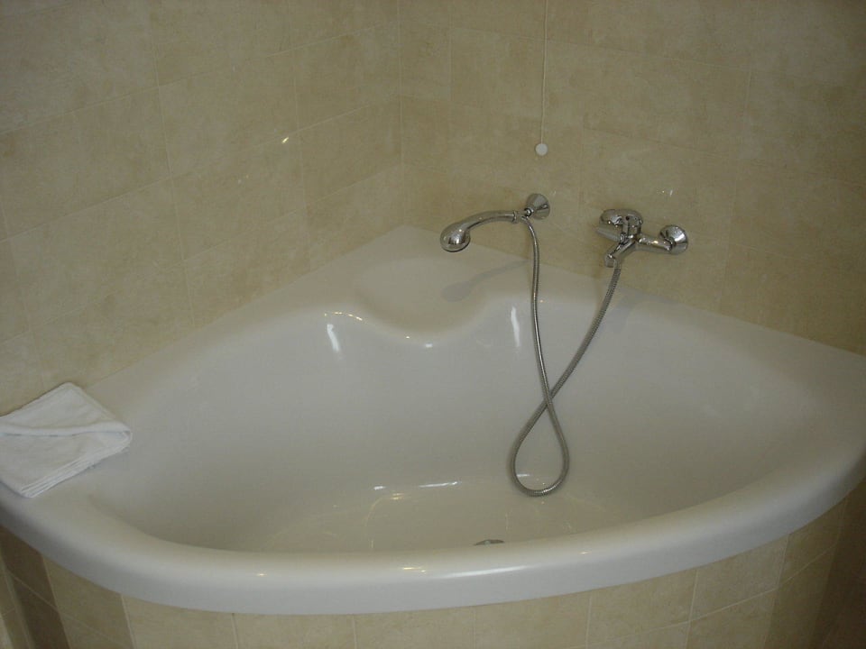 Badewanne OC Hotel Villa Adriana