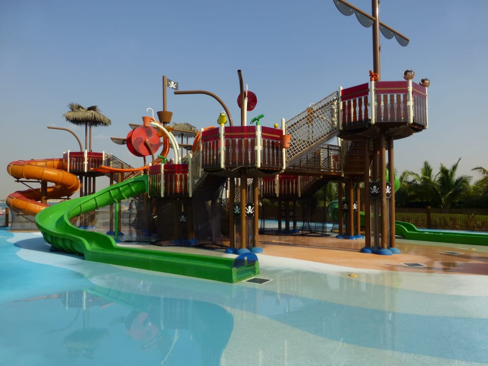 Pool DoubleTree by Hilton Resort & Spa Marjan Island