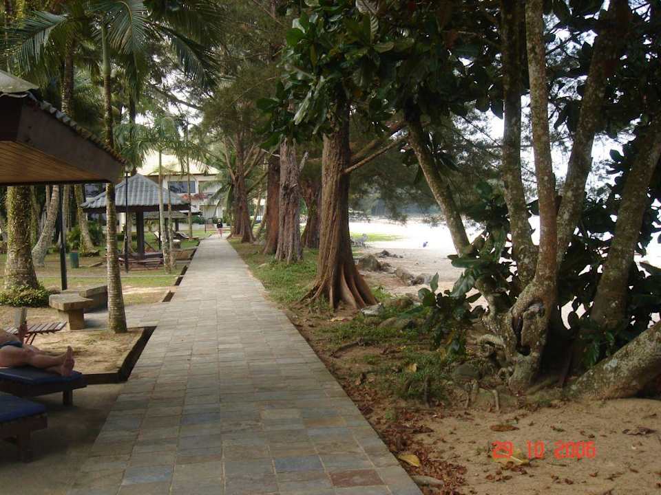 Strandpromenade Damai Beach Resort