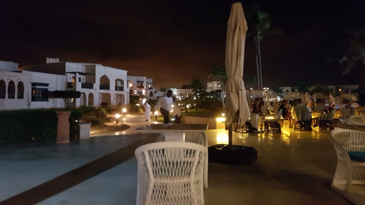 Gastro Salalah Rotana Resort