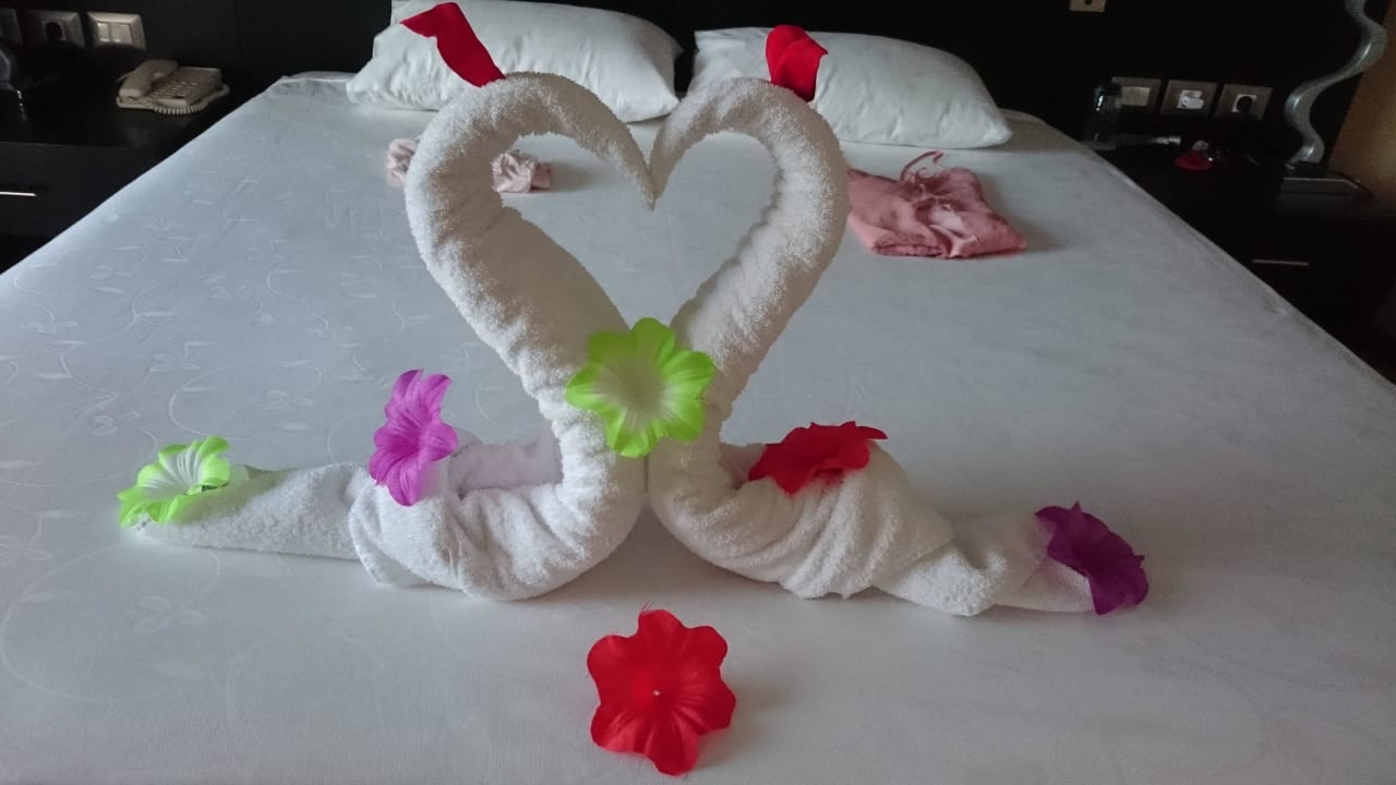 Bett Rixos Sharm El Sheikh Adults Only 18 +