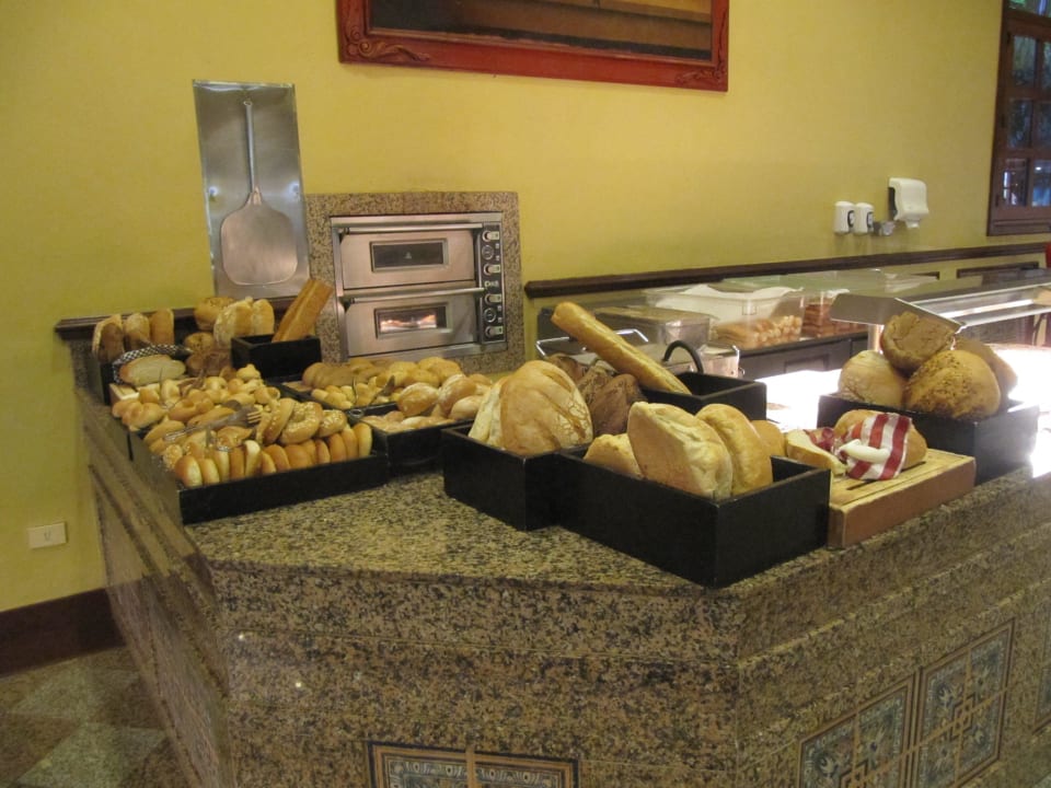 Brot- u. Brötchenauswahl beim Frühstück Hotel Riu Tequila