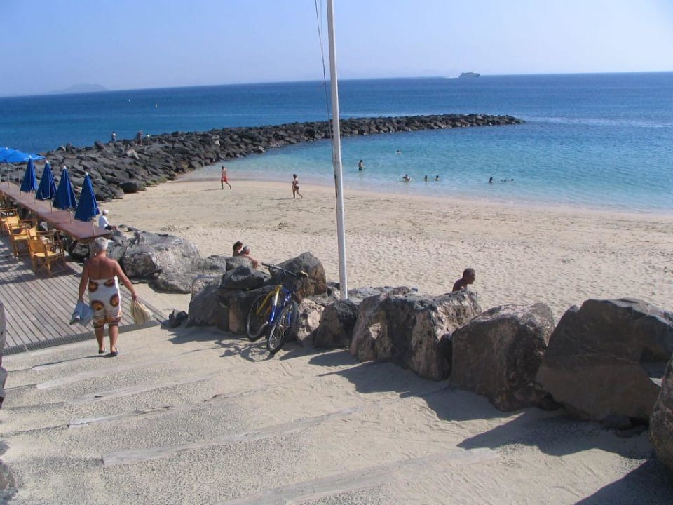 Nochmal schnell ins Meer Dreams Lanzarote Playa Dorada Resort & Spa