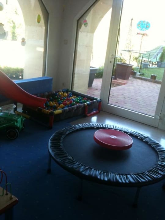 Kinder und Jugendspielzimmer Romantischer Winkel RoLigio® & Wellness Resort