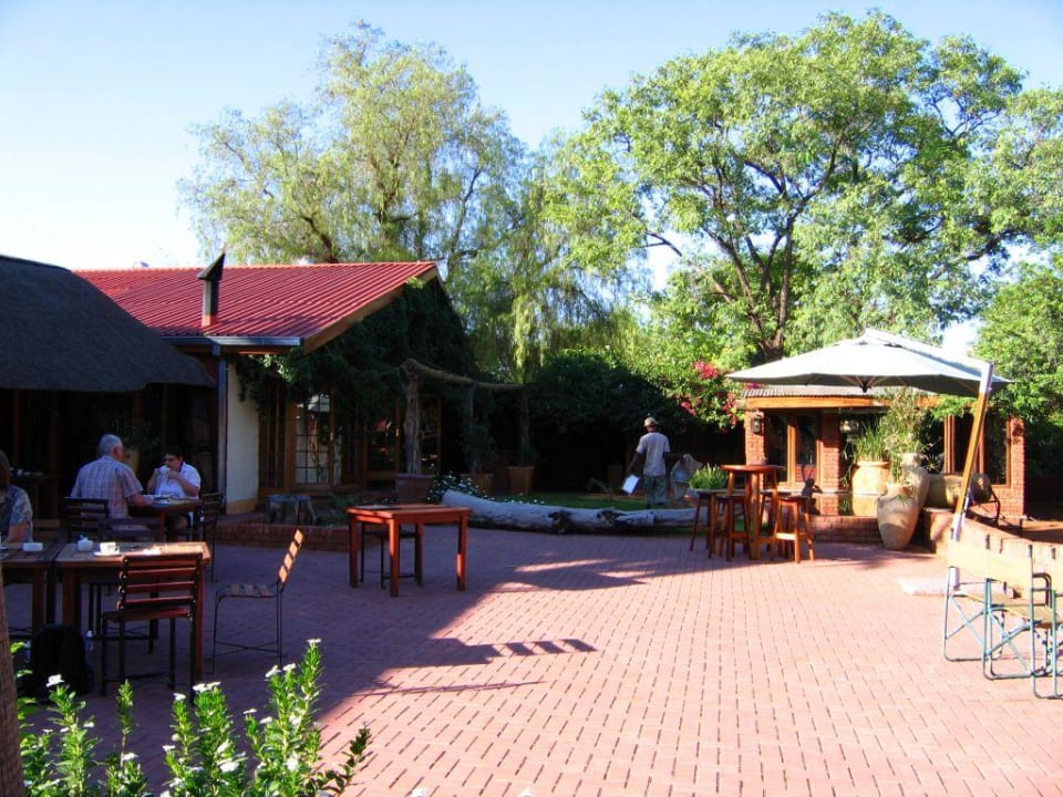 Gartenrestaurant Kalahari Anib Lodge