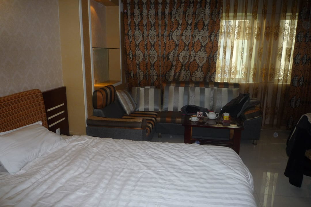 Suite 301 Hai Long 5 Hotel