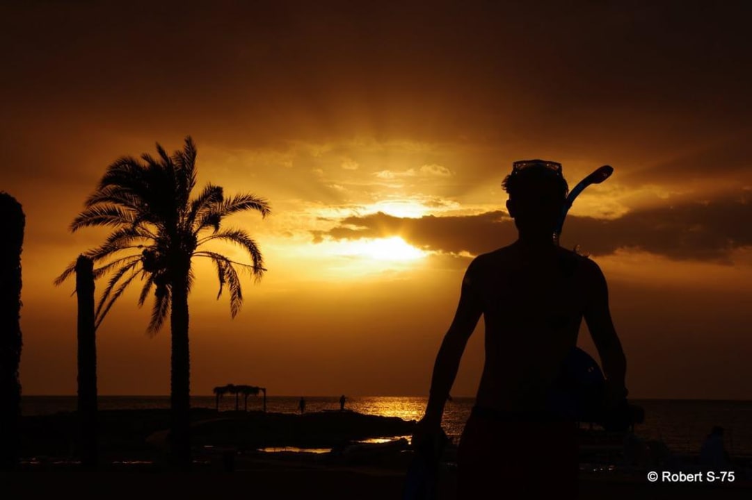 Snorkeling na chwilę przed zachodem słońca Oz Hotels Incekum Beach