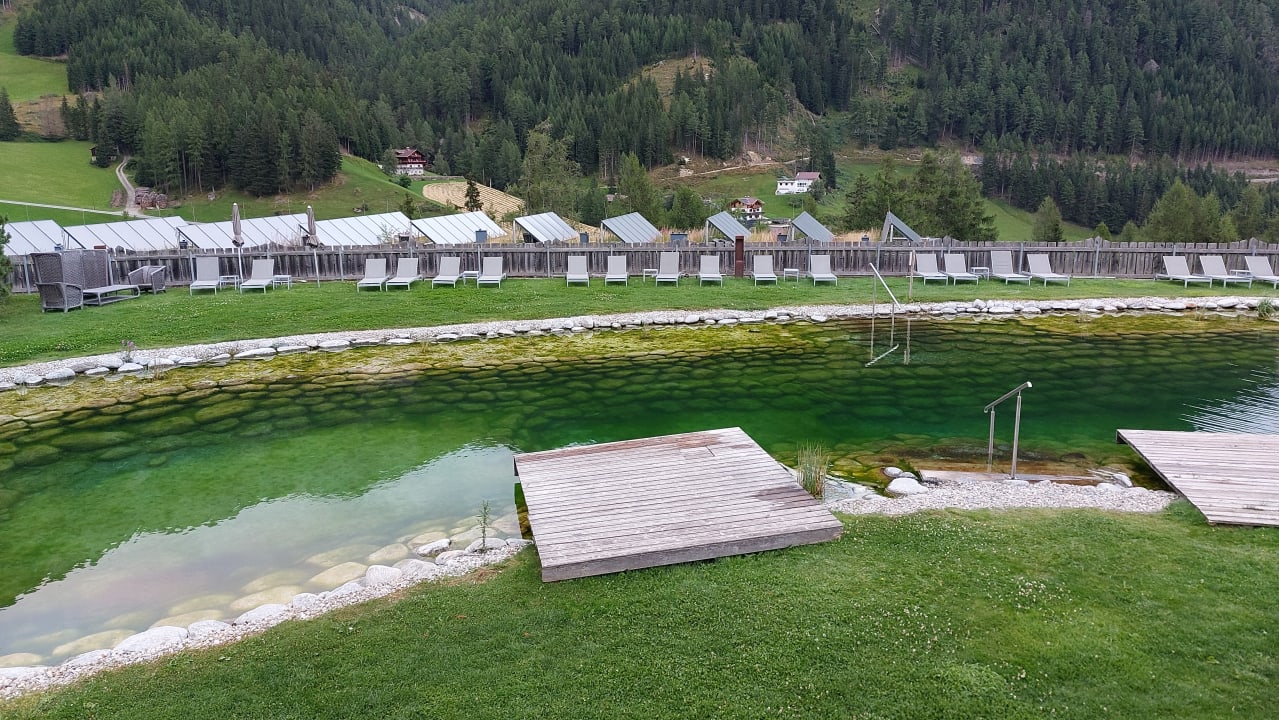 Pool Gradonna Mountain Resort