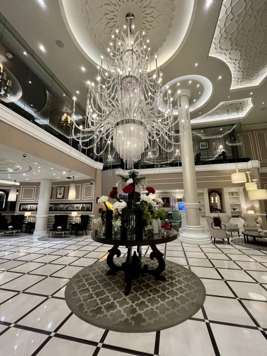 Lobby Dukes The Palm Dubai Hotel