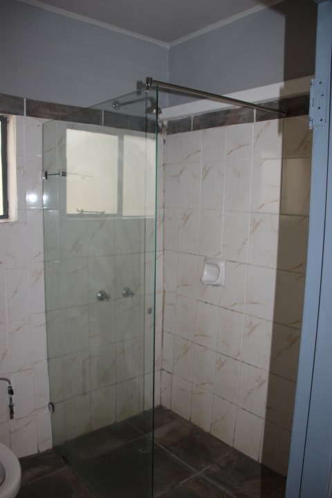 Zimmer Island Safari Lodge