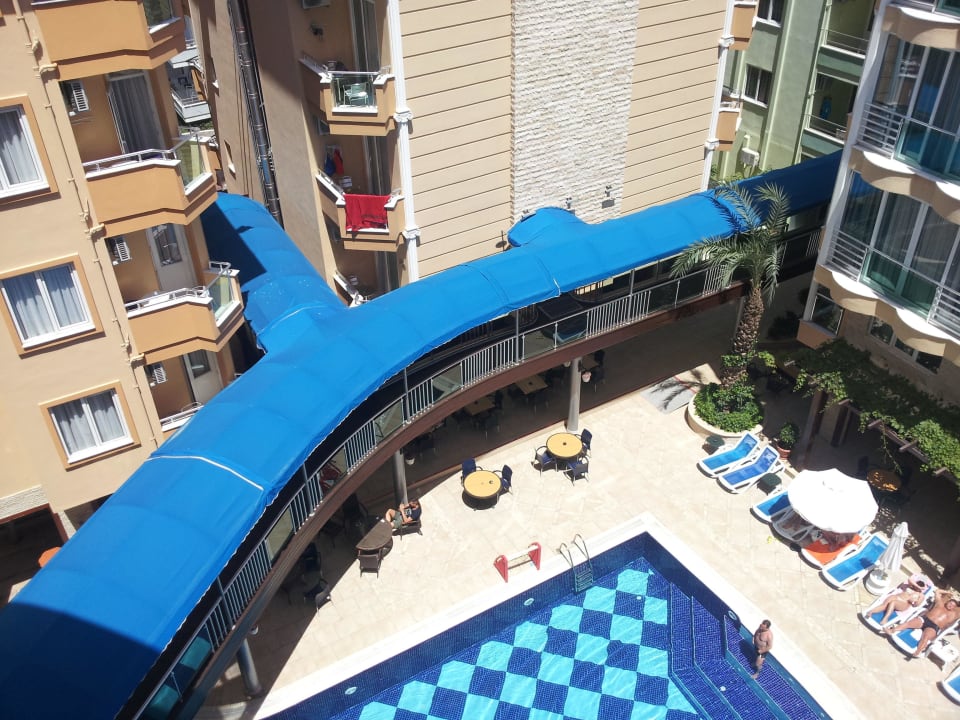 Verbindung zwischen den einzelnen Häusern Tac Premier Hotel & Spa