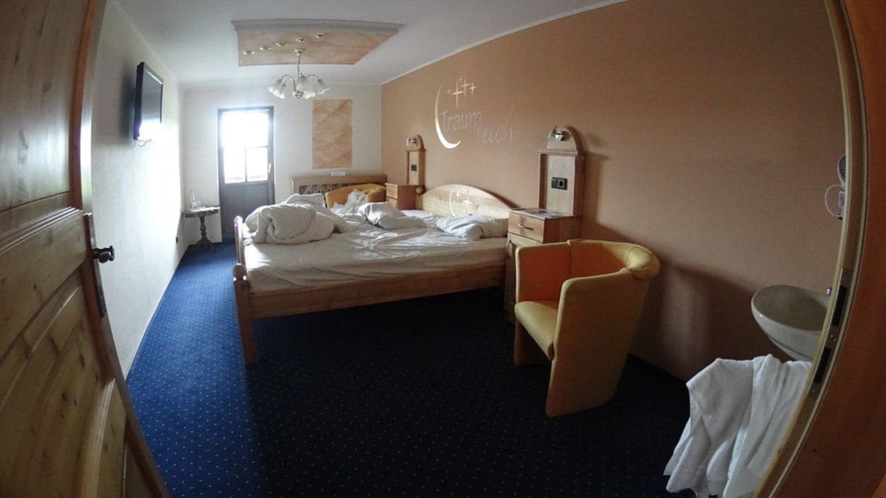 Zimmer vom EIngang aus Familotel Der Böhmerwald - Euer Familienhotel im Bayerischen Wald