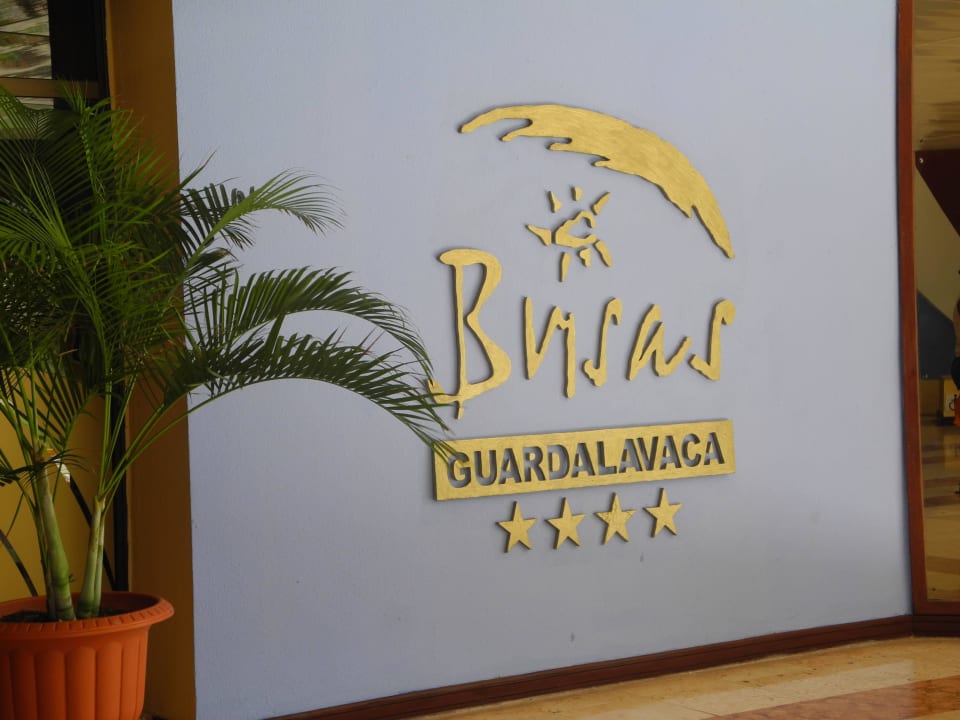 Eingang Brisas Guardalavaca Hotel & Villas