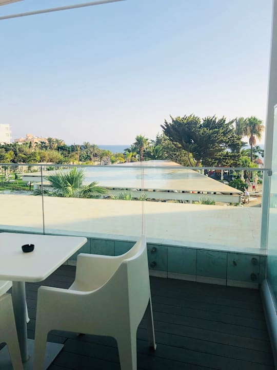 Ausblick Crystal Springs Beach Hotel