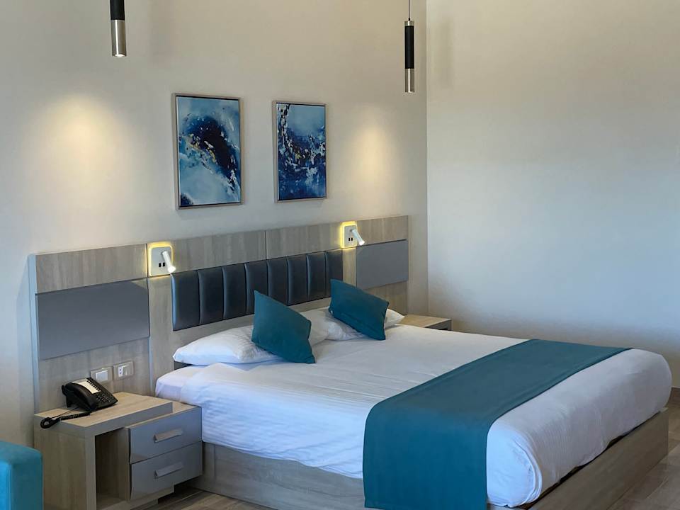 Zimmer Sirena Beach Resort & Spa