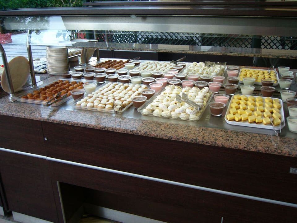 Nachtischbuffet Hotel Sirma
