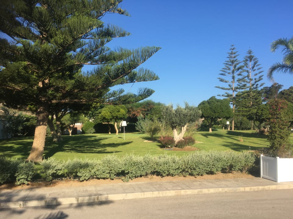 Gartenanlage TUI BLUE Oceanis Beach and Spa Resort