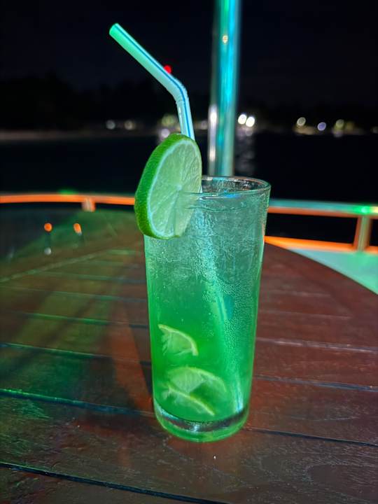 Gastro Fiyavalhu Resort Maldives