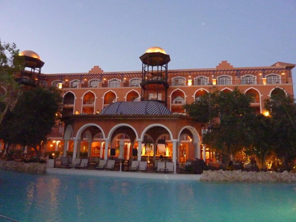 Pool im Grand Resort The Grand Hotel Hurghada
