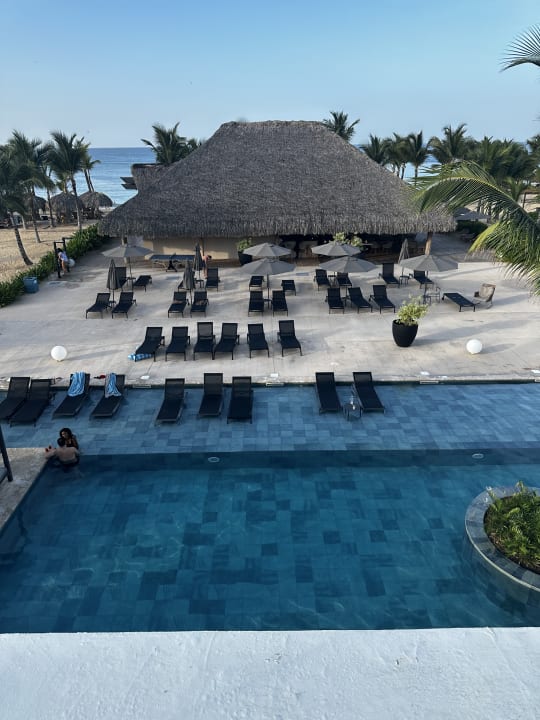 Pool Live Aqua Punta Cana - All Inclusive - Adults Only