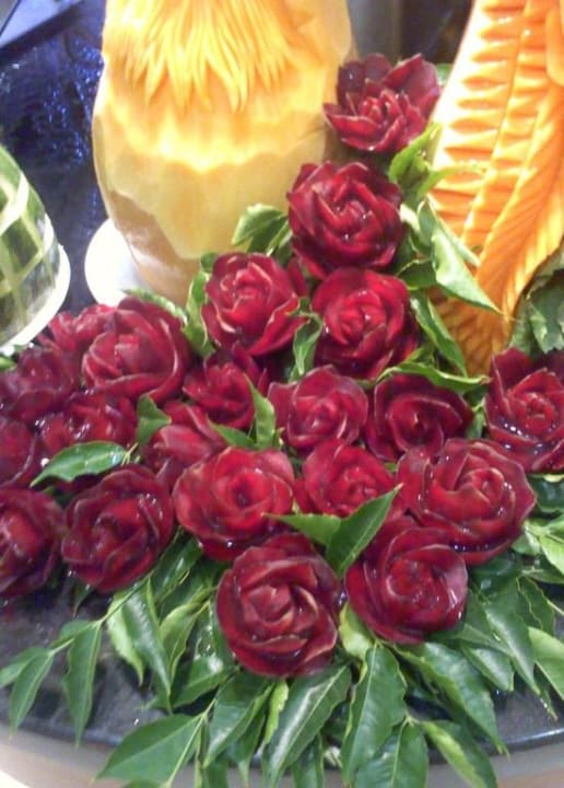 Květiny z červené řepy Sunis Evren Beach Resort Hotel & Spa