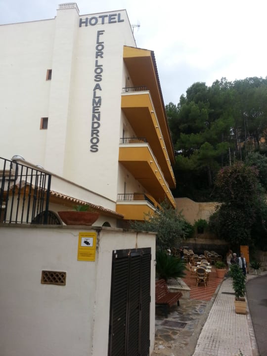 Eingang FLOR los Almendros Hotel