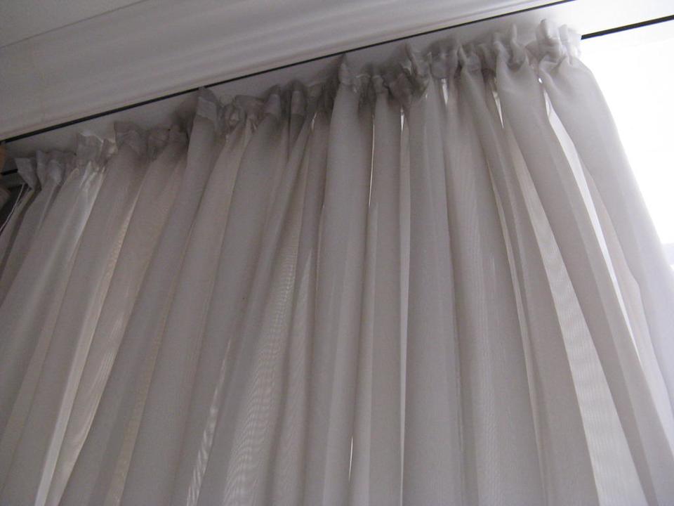 Ehemalig weisse Gardinen PLAZA INN Hamburg Moorfleet