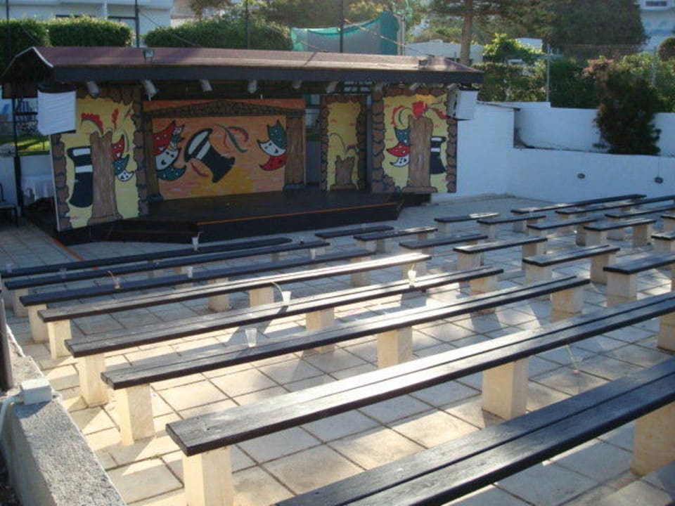 Bühne der Animation Louis Ledra Beach