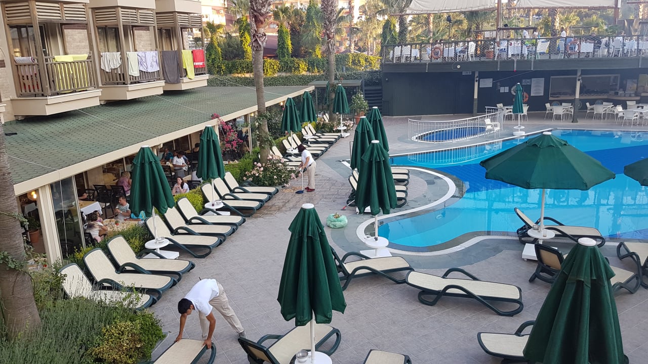 Pool Can Garden Resort