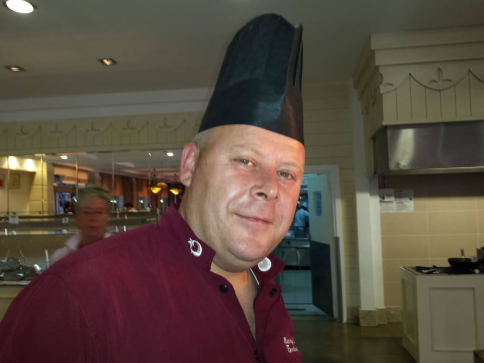 Mustafa Solak Can Garden Beach