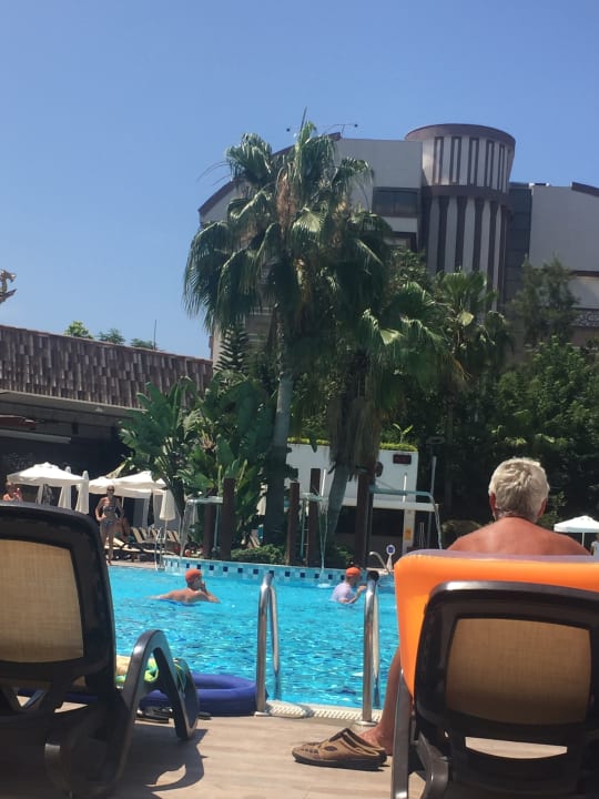 Pool Port Side Resort Hotel