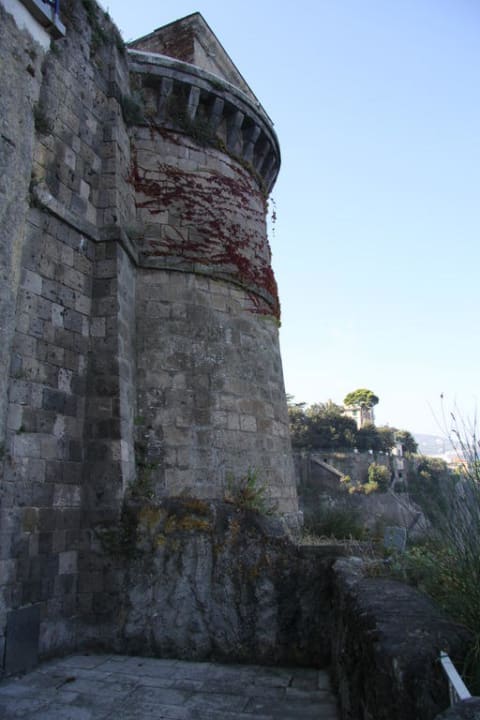 Вид отеля со стороны моря Hotel Parco dei Principi