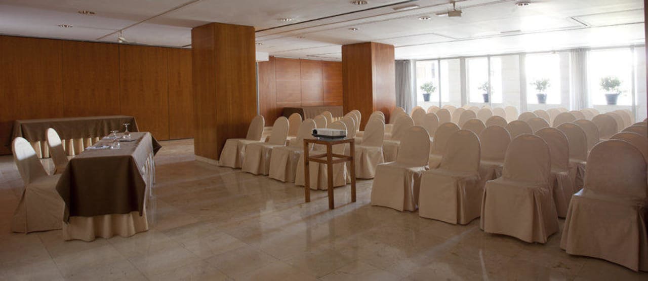 Serrano-Goya Meeting Room NH Collection Madrid Colón