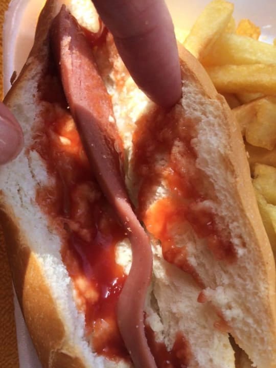 Suche der "Dog" in Hotdog! Hurghada Long Beach Resort