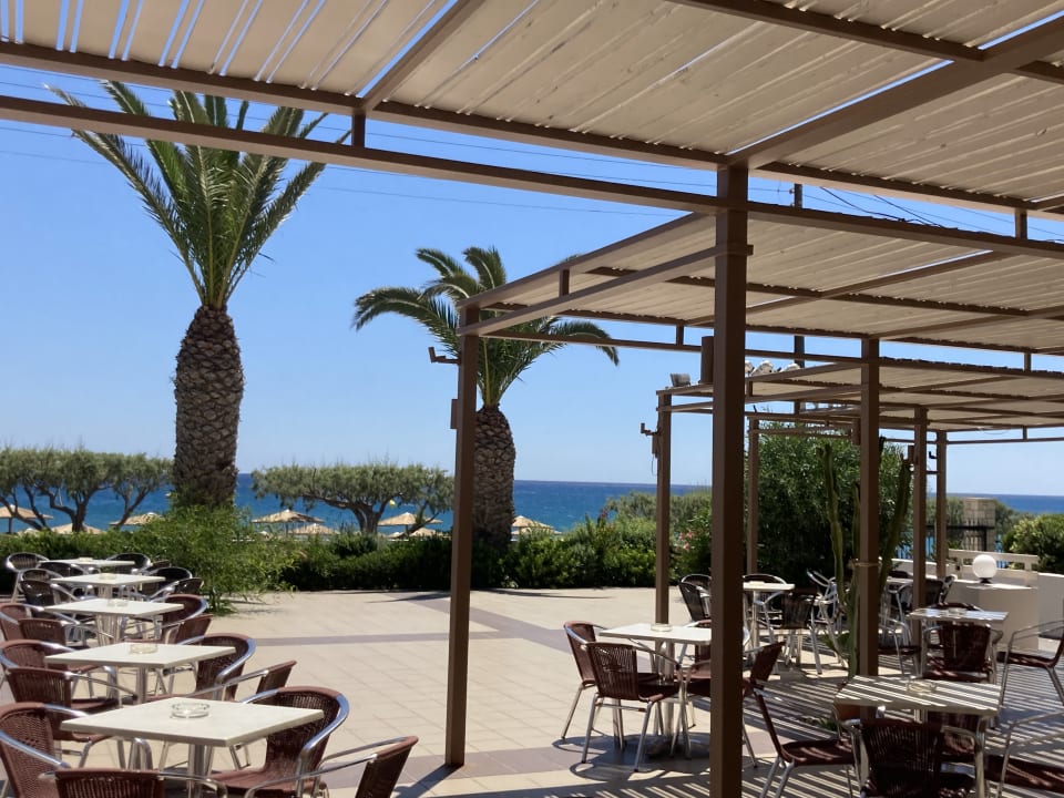 Gastro Tylissos Beach Hotel