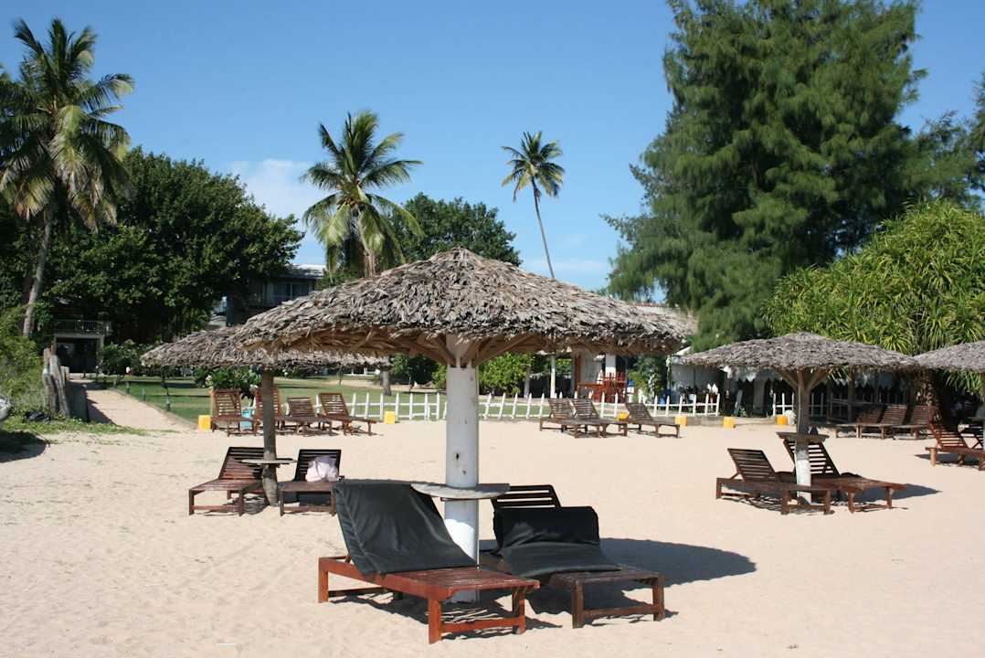 Hotel-Liegen Hotel Pigeon Island Beach Resort