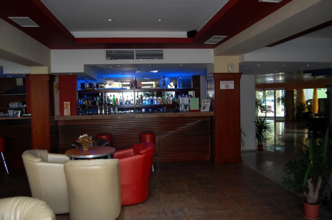 Tresen Hotel Bilyana Beach