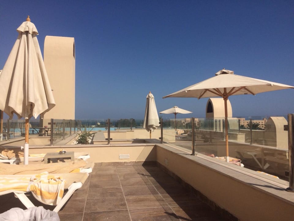 Erwachsenen-Sky-Pool Steigenberger Aqua Magic