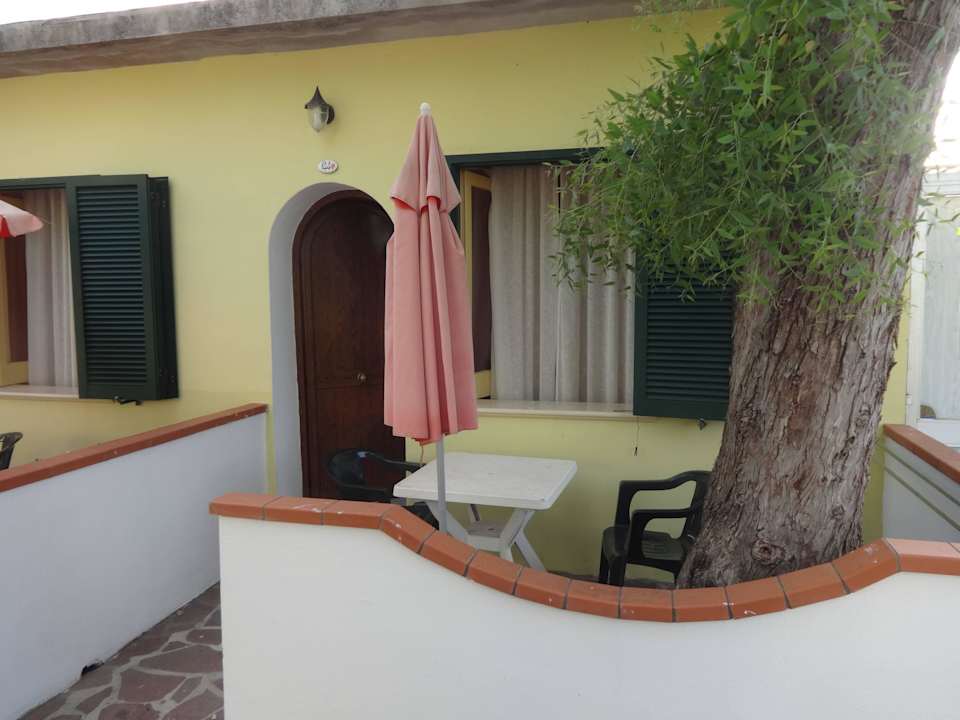 Unser Eingang Hotel Villa Hibiscus