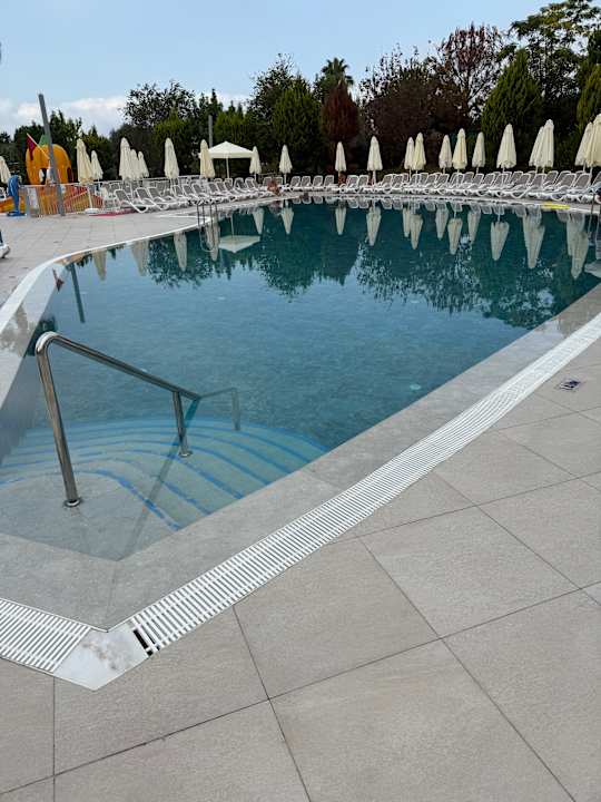 Pool Glamour Resort & Spa