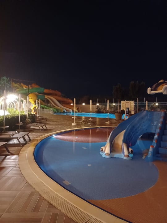 Pool Calimera Hane Garden