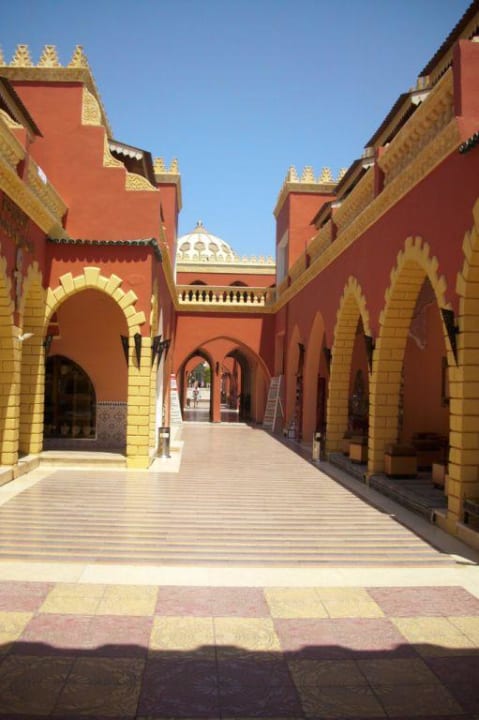 Einkaufsstraße Pickalbatros Alf Leila Wa Leila Resort - Neverland Hurghada